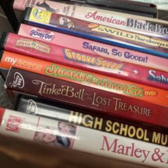 Assorted Disney/Cartoon/Classic DVDs - 8 ct